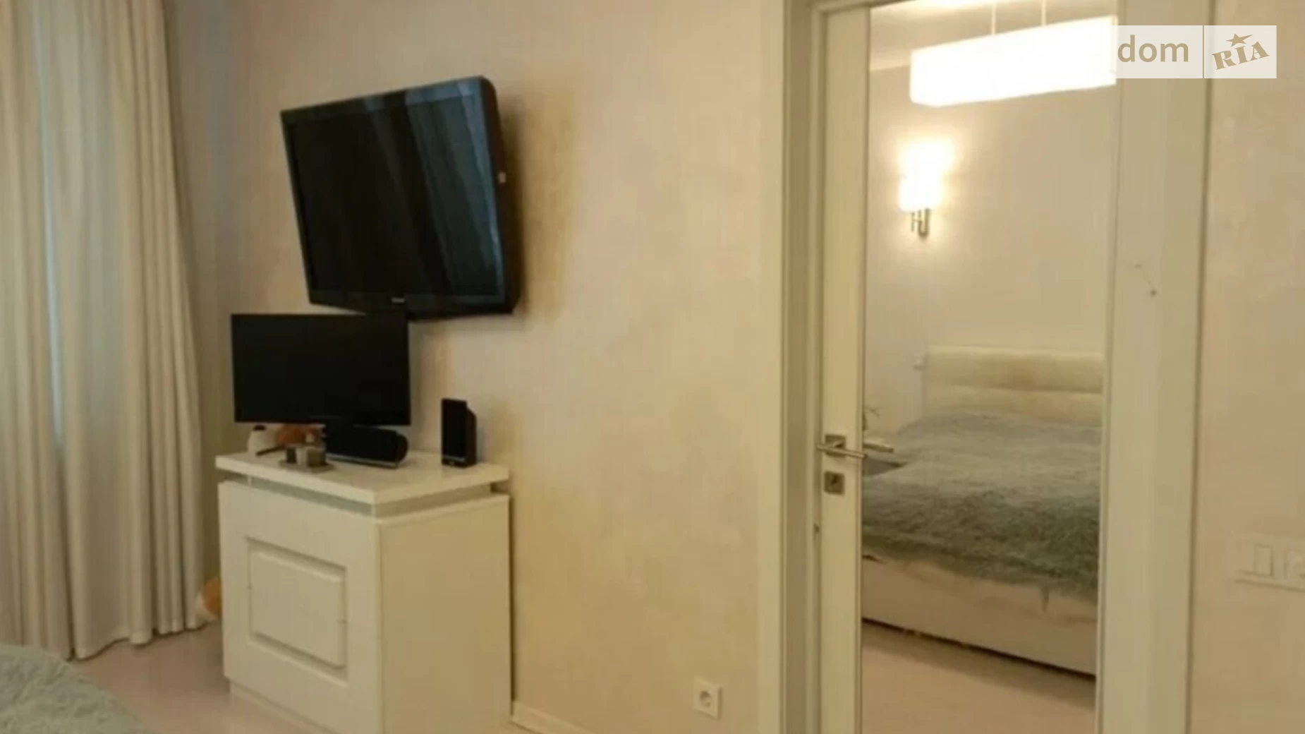 Продается 2-комнатная квартира 80 кв. м в Коцюбинском, ул. Пономарёва, 26