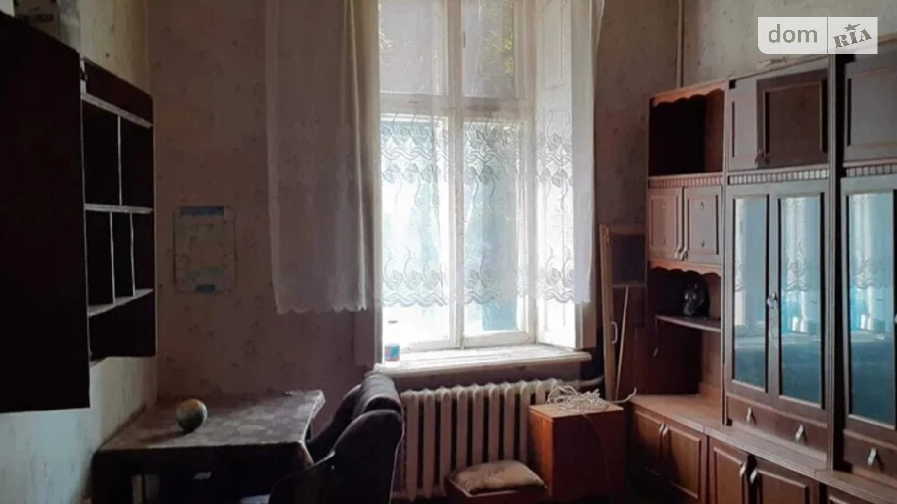 Продається 2-кімнатна квартира 56 кв. м у Одесі, вул. Садиковська