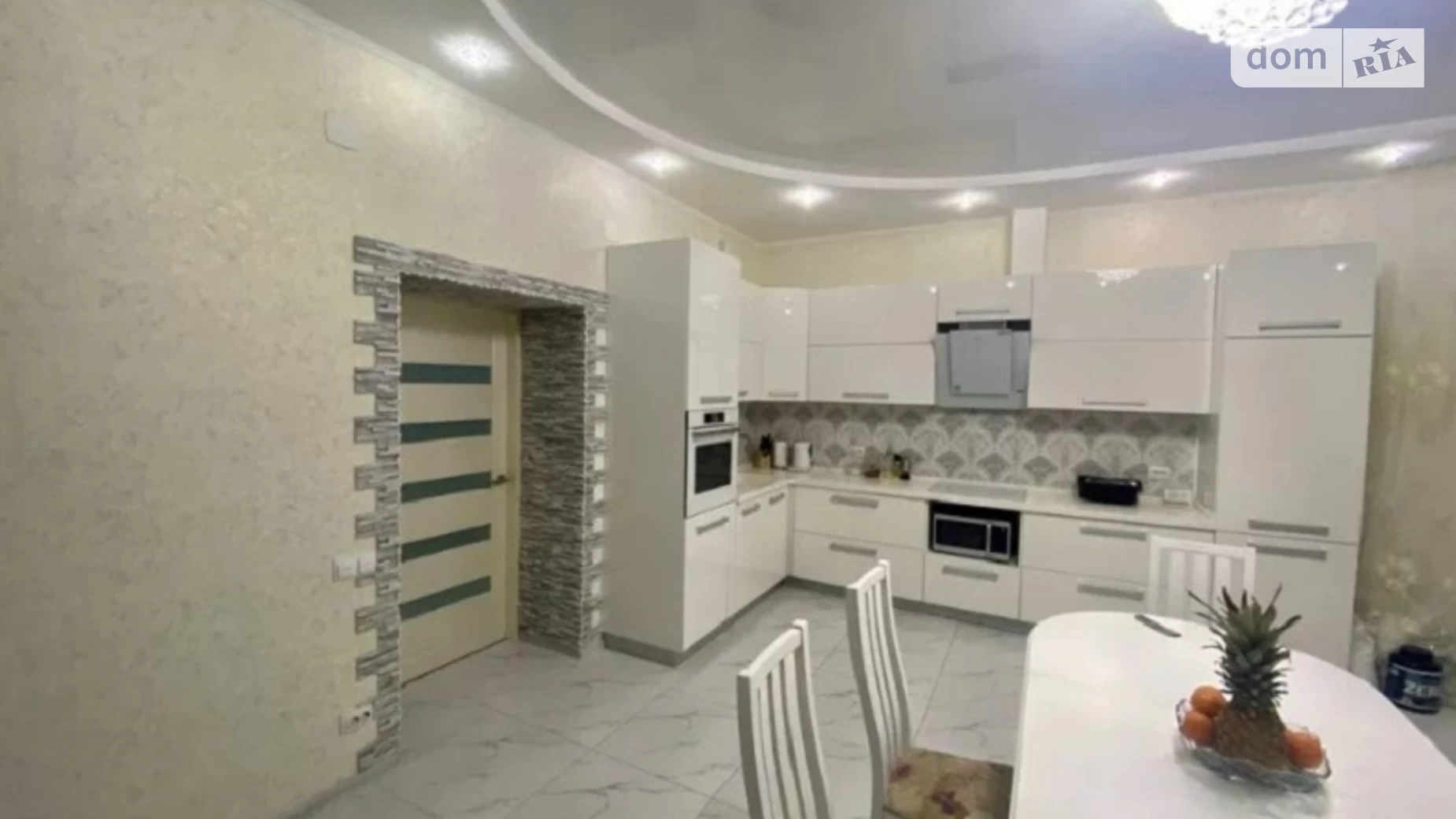 Продається будинок 2 поверховий 240 кв. м з садом, цена: 220000 $ - фото 3