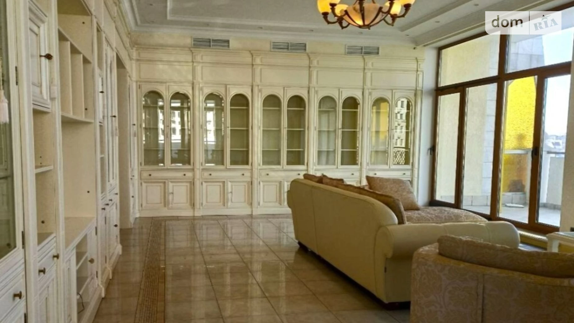 Продается 3-комнатная квартира 300 кв. м в Одессе, плато Гагаринское, 5/3 - фото 2