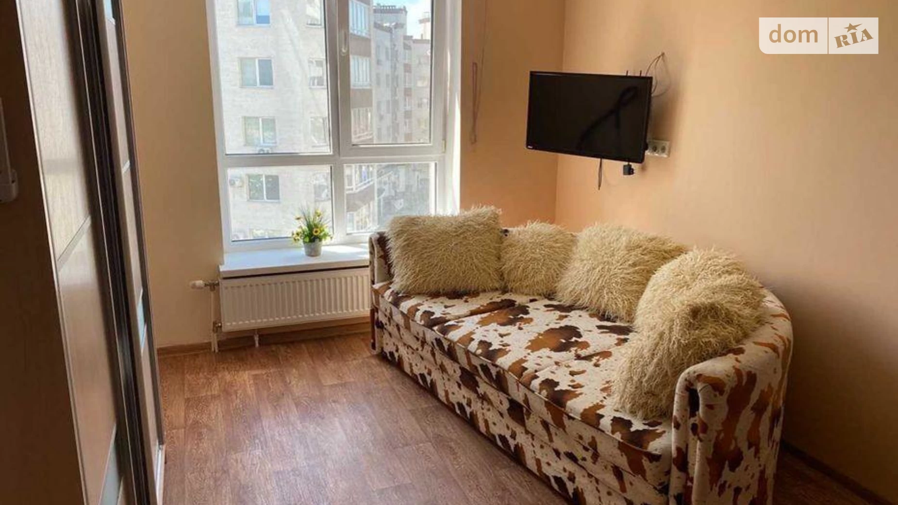 Продается 1-комнатная квартира 39 кв. м в Вишневом, ул. Просвещения(Красноармейская)