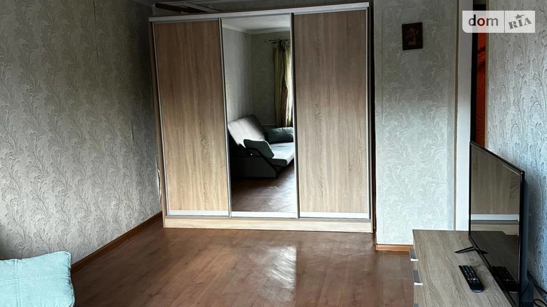 Продается 1-комнатная квартира 31.6 кв. м в Киеве, ул. Зоологическая, 4А