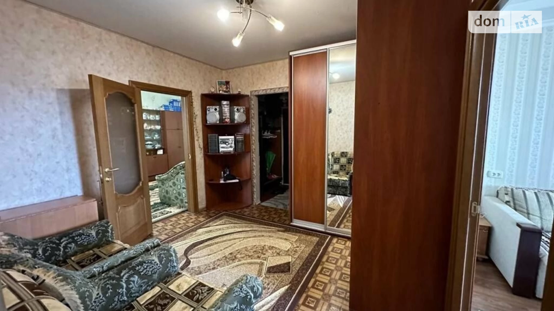 Продается 3-комнатная квартира 77 кв. м в Киеве, ул. Николая Ушакова, 16