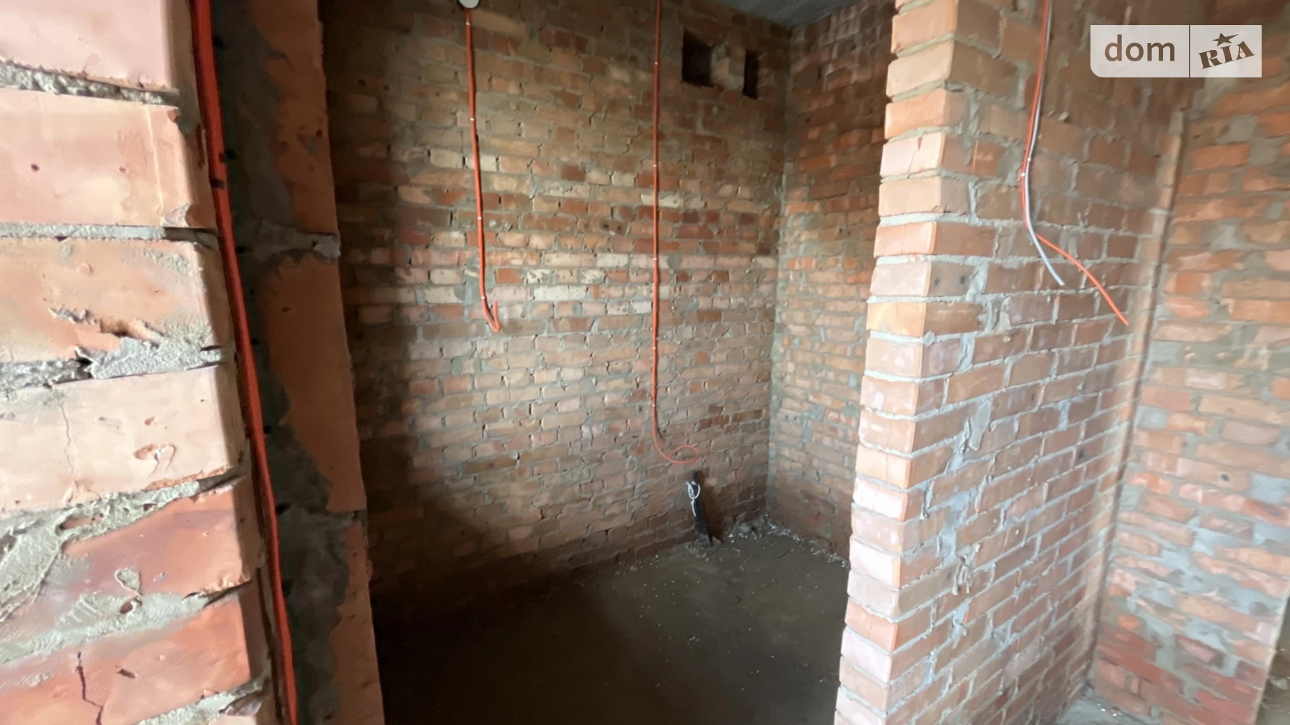 Продается дом на 2 этажа 120 кв. м с участком, цена: 73000 $ - фото 4