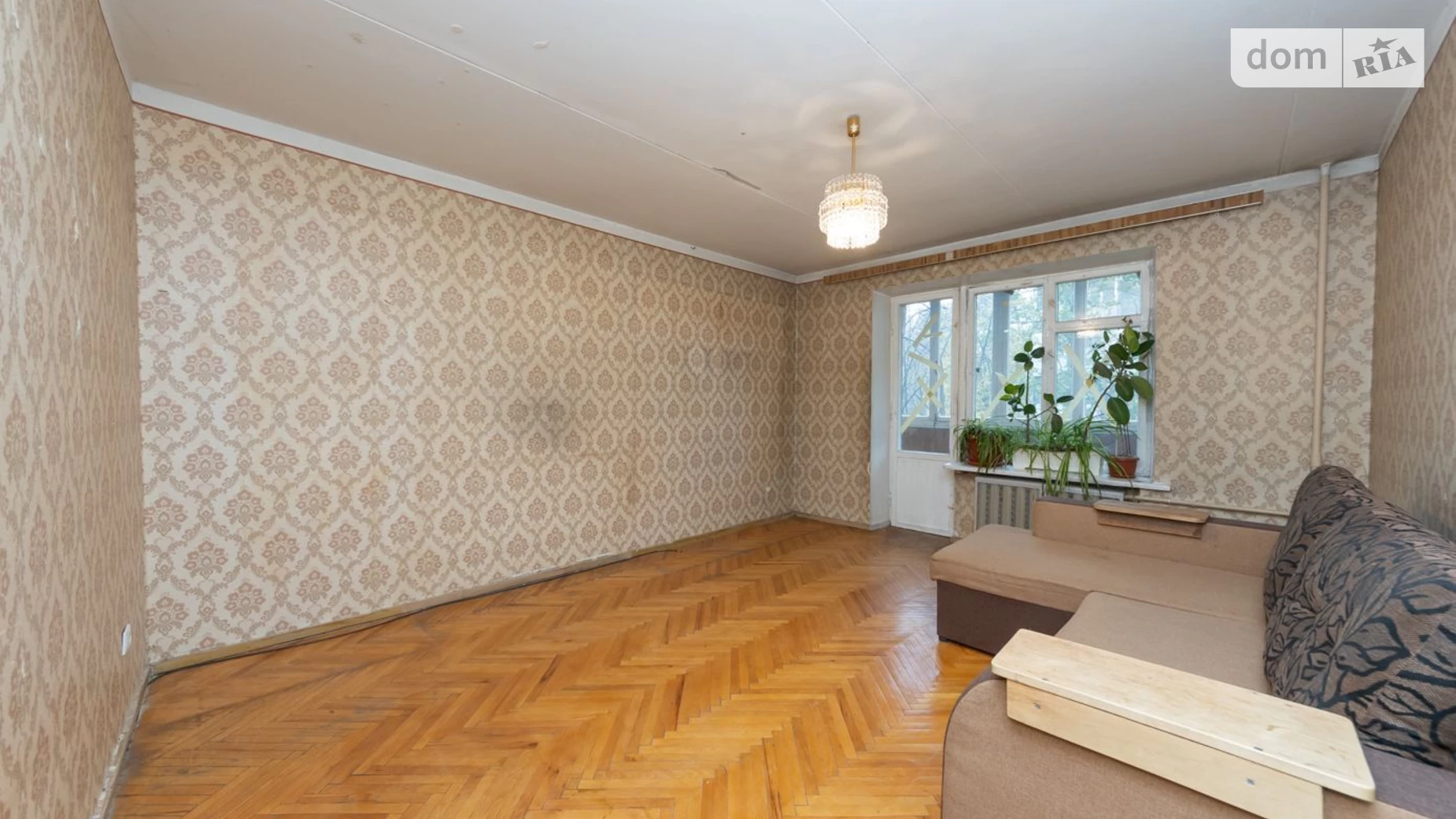 Продается 3-комнатная квартира 77.7 кв. м в Киеве, ул. Генерала Алмазова, 14