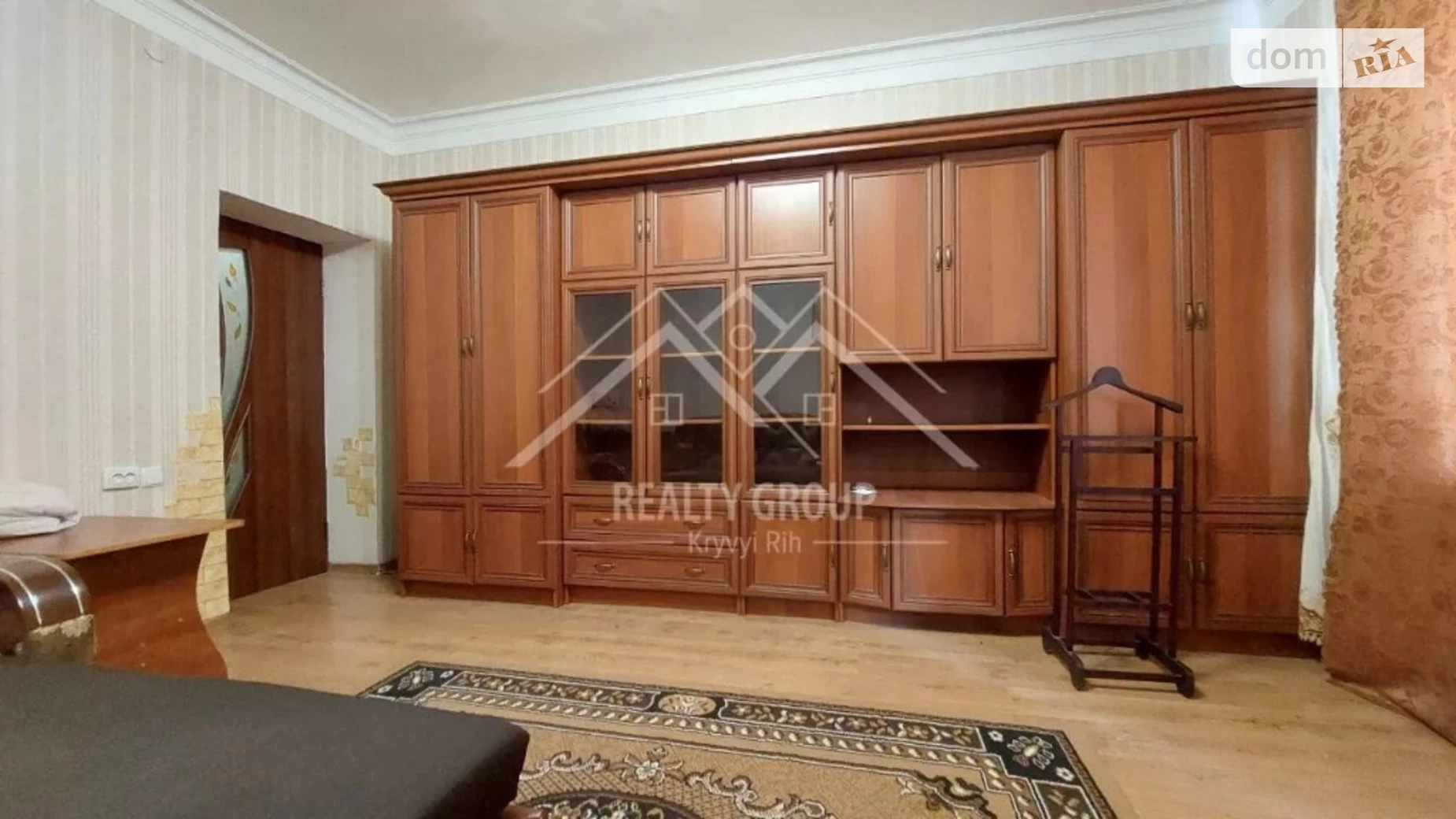 Продается 2-комнатная квартира 52 кв. м в Кривом Роге, ул. Героев АТО(Димитрова), 43
