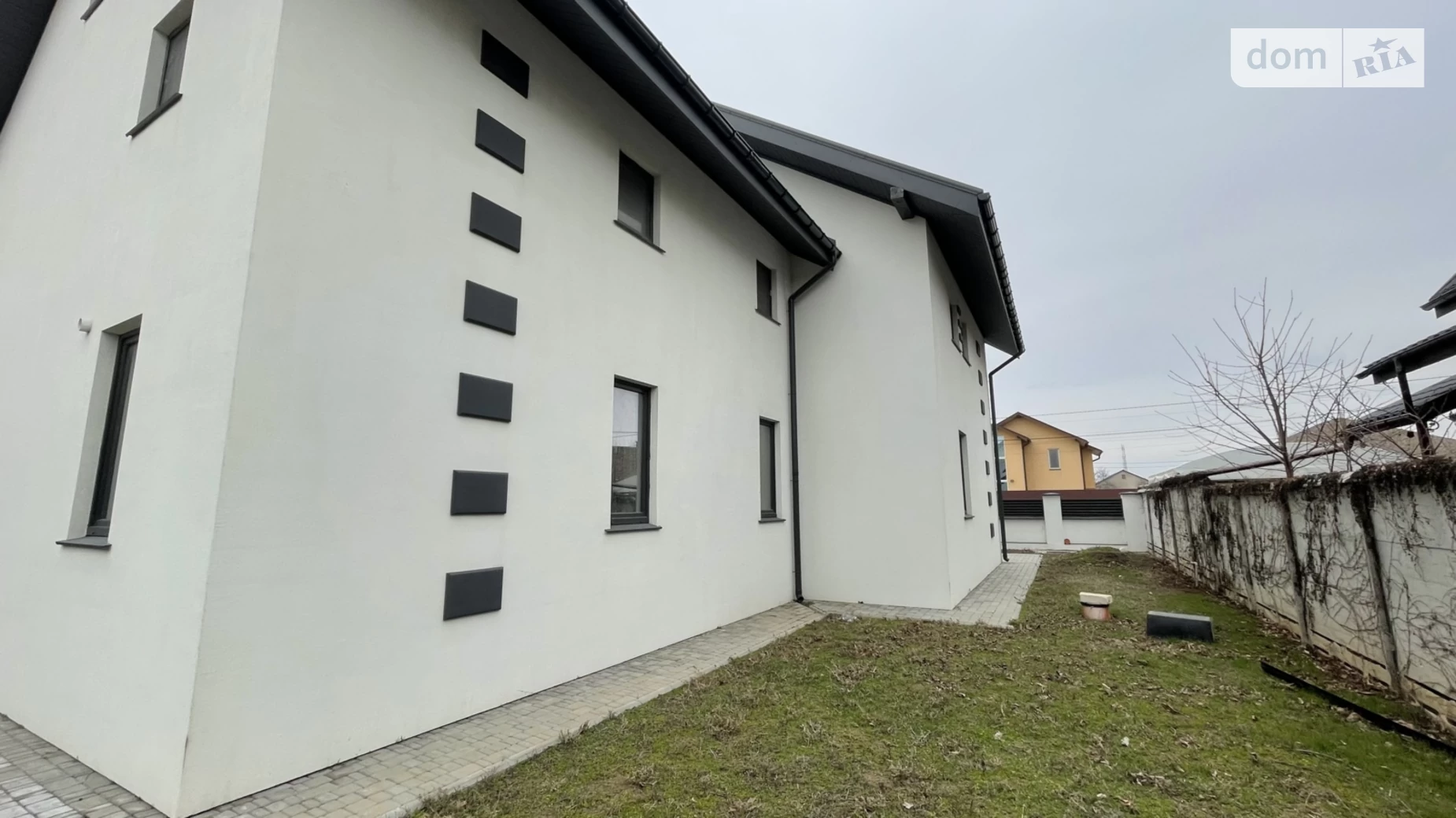 Продается дом на 3 этажа 204.9 кв. м с подвалом, цена: 105000 $ - фото 3