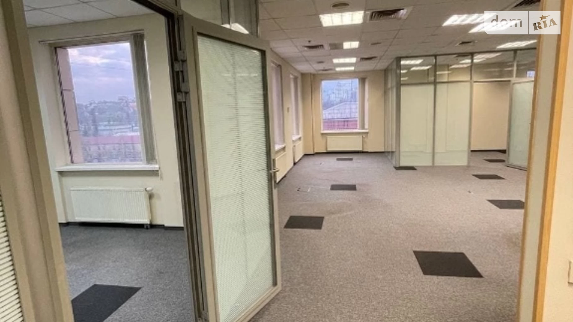 Сдается в аренду офис 194 кв. м в бизнес-центре, цена: 4664 $ - фото 5