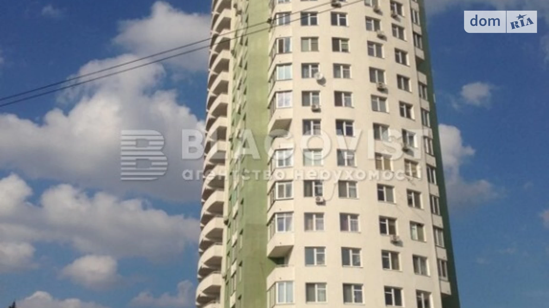 Продается 1-комнатная квартира 48 кв. м в Киеве, ул. Владимира Наумовича, 4А