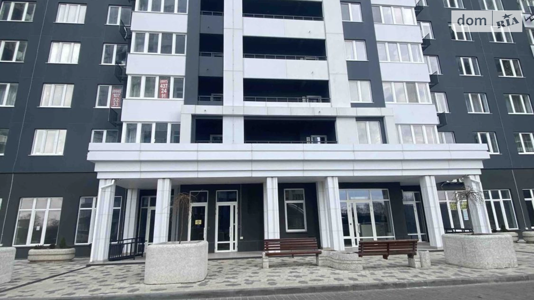 Продается 1-комнатная квартира 51 кв. м в Одессе, ул. Варненская, 27А корпус 3