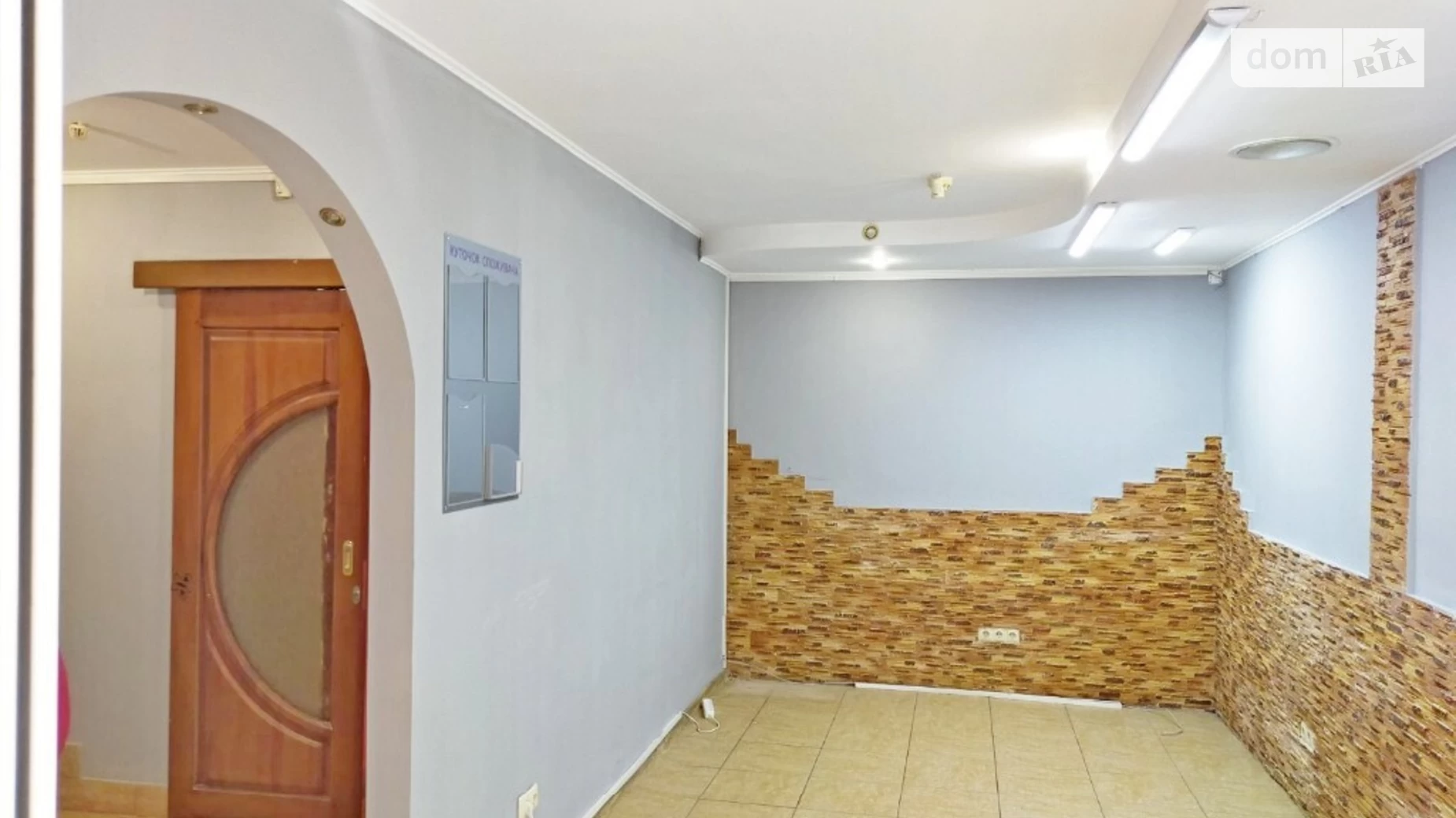 Продається приміщення вільного призначення 35 кв. м в 5-поверховій будівлі, цена: 43300 $ - фото 2