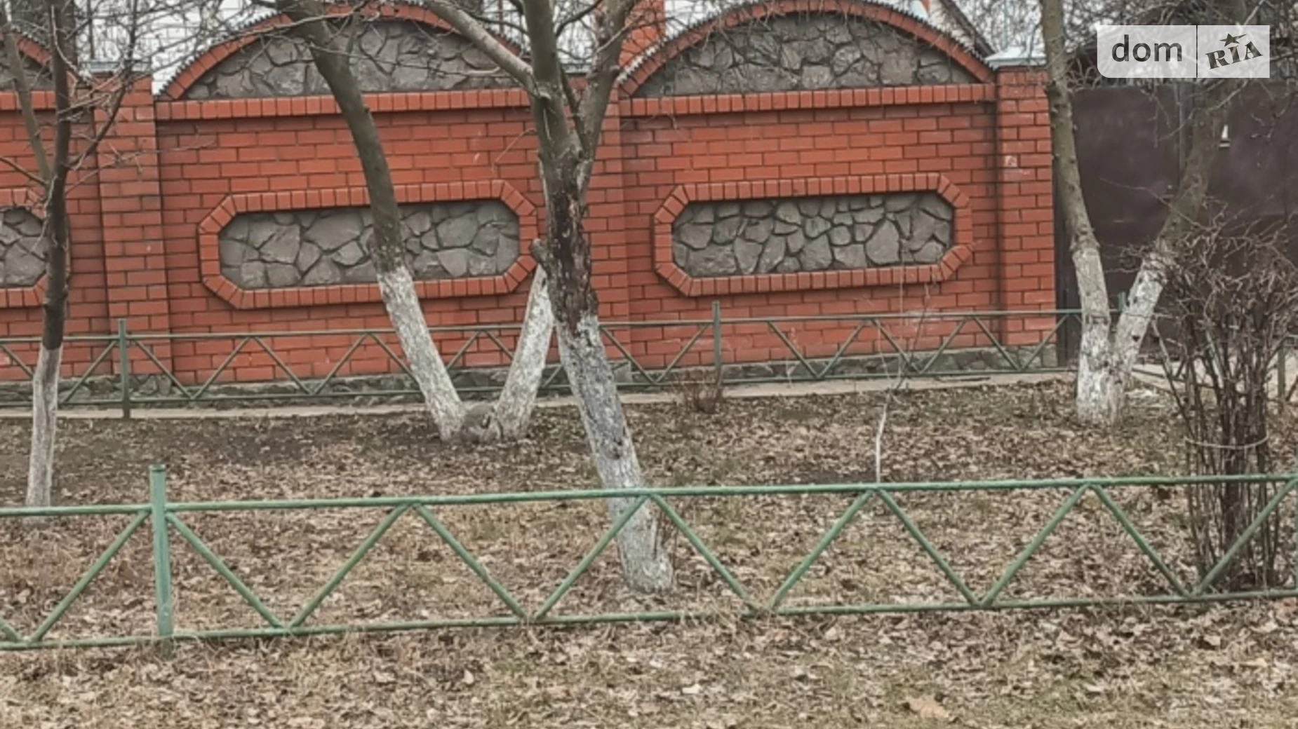 Продается дом на 2 этажа 300 кв. м с бассейном, цена: 165000 $ - фото 2