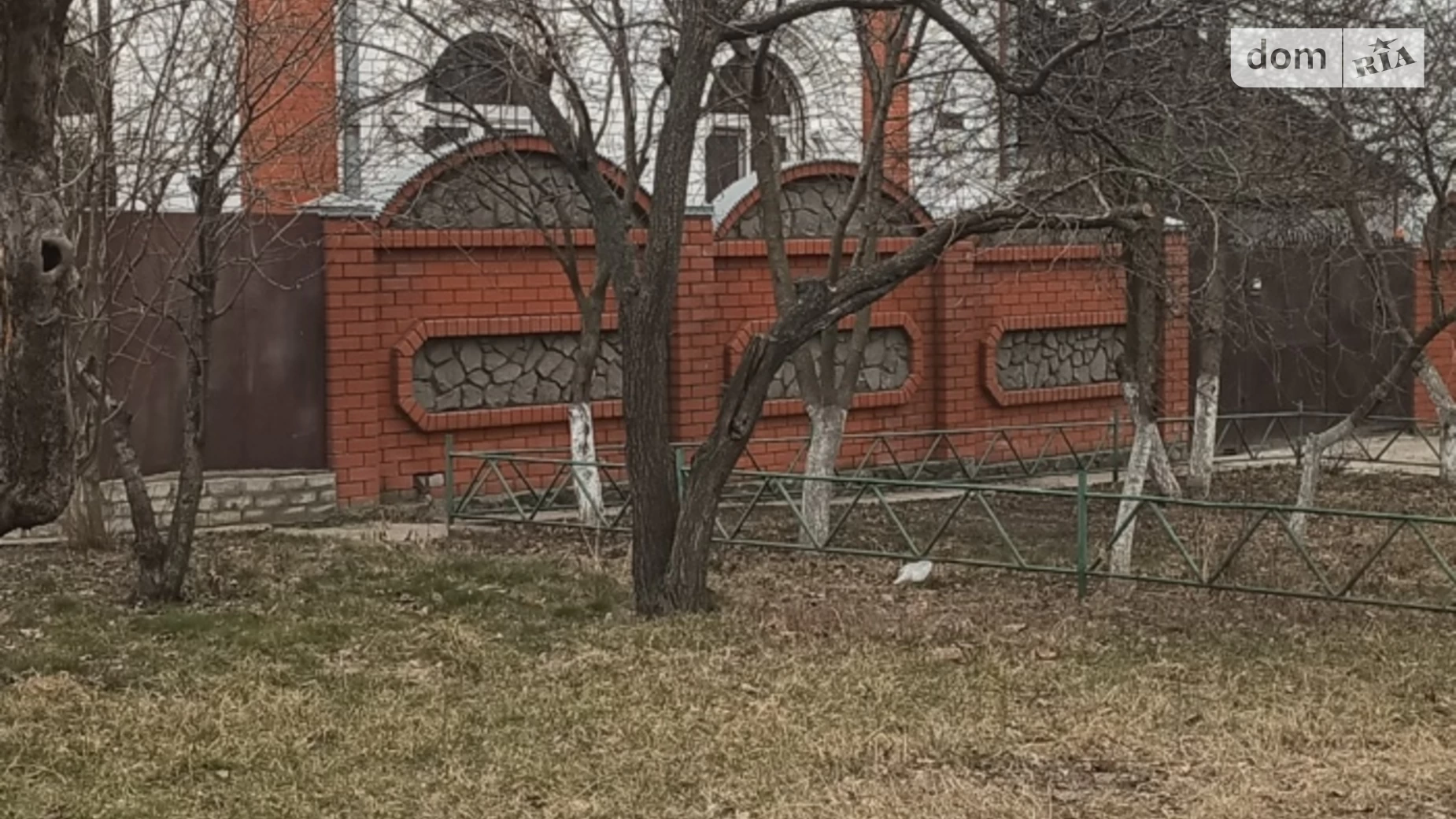 Продается дом на 2 этажа 300 кв. м с бассейном, цена: 165000 $ - фото 3