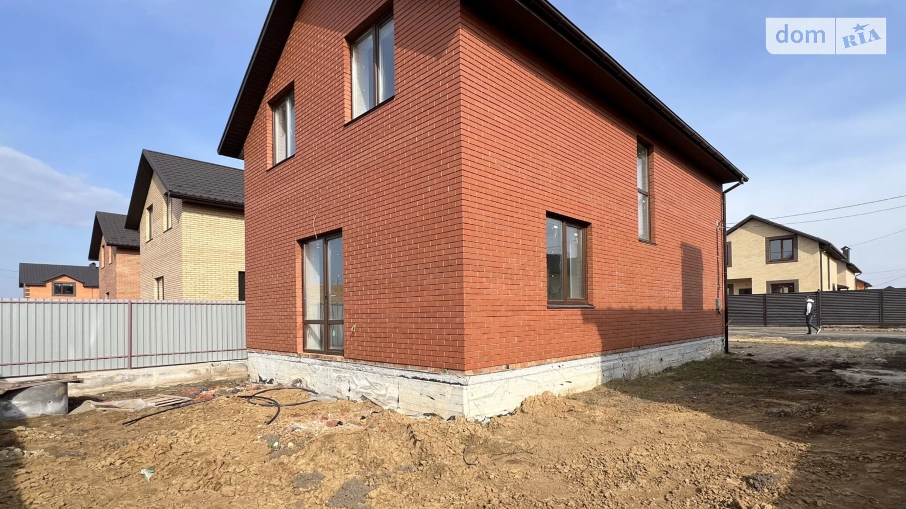 Продается дом на 2 этажа 120 кв. м с балконом, цена: 120000 $ - фото 3