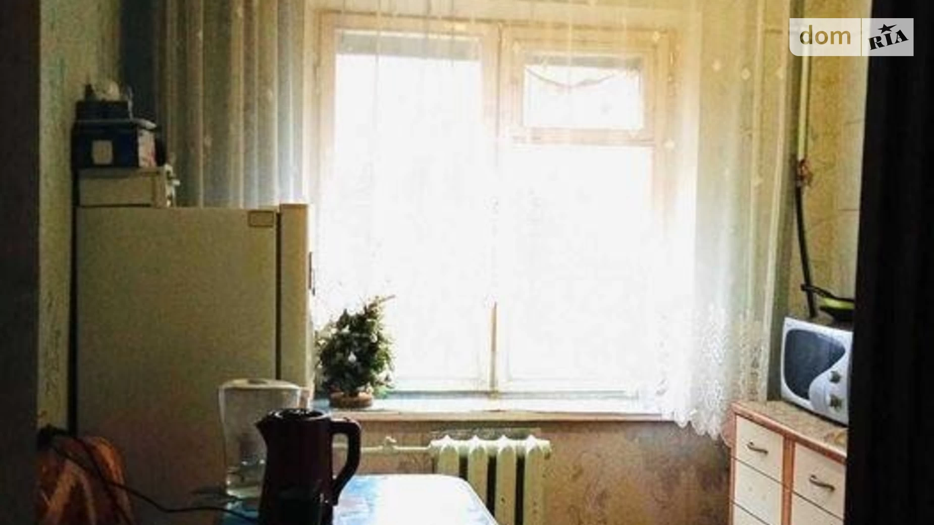 Продается 3-комнатная квартира 50 кв. м в Киеве, ул. Академика Шалимова(Героев Севастополя), 13