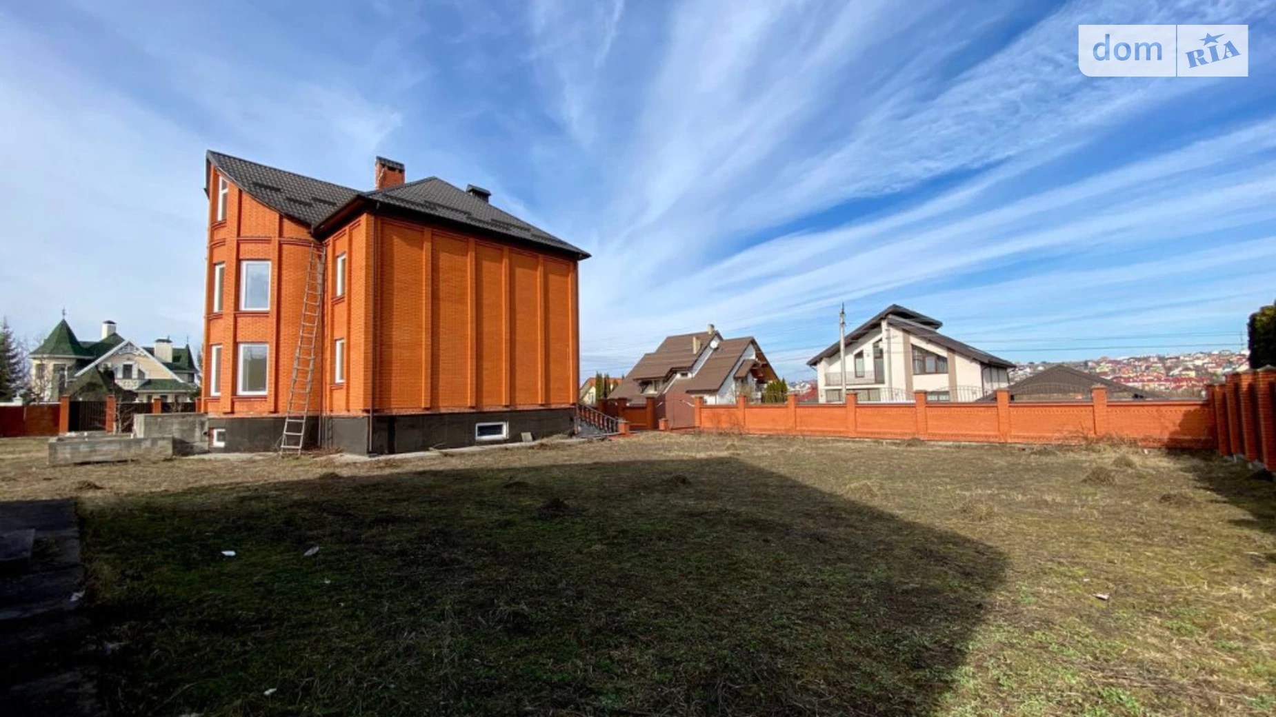 Продається будинок 2 поверховий 497 кв. м з ділянкою, цена: 360000 € - фото 4