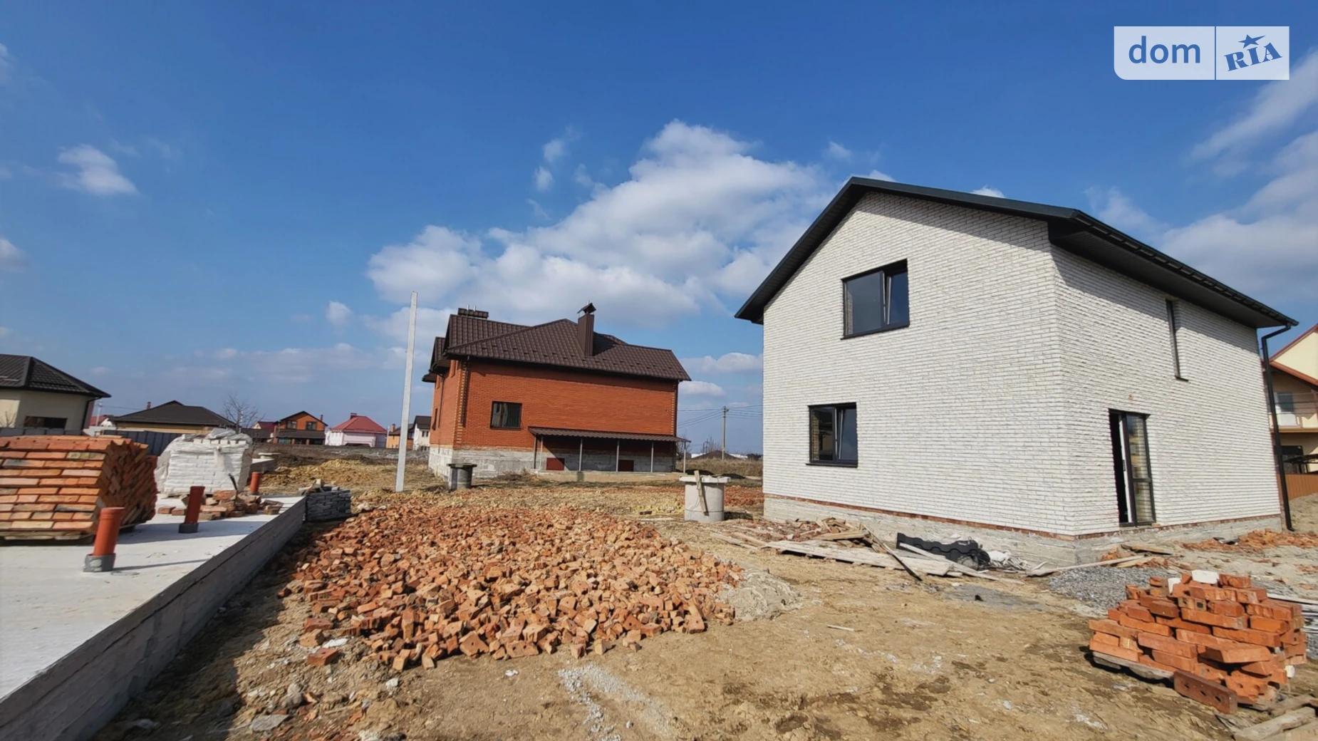 Продается дом на 2 этажа 115 кв. м с камином, цена: 92000 $ - фото 4