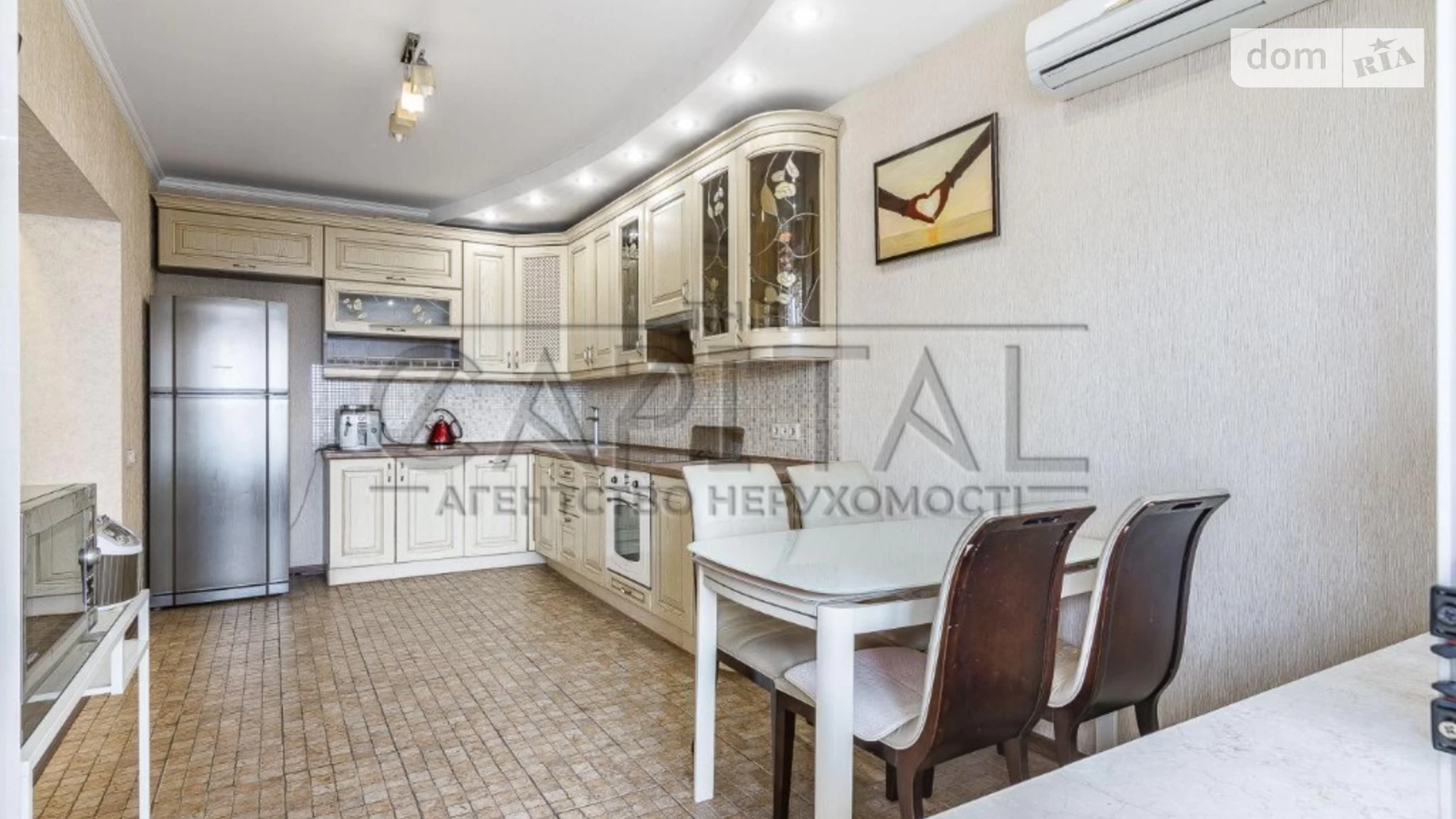 Продается 3-комнатная квартира 119 кв. м в Киеве, ул. Панаса Мирного - фото 2