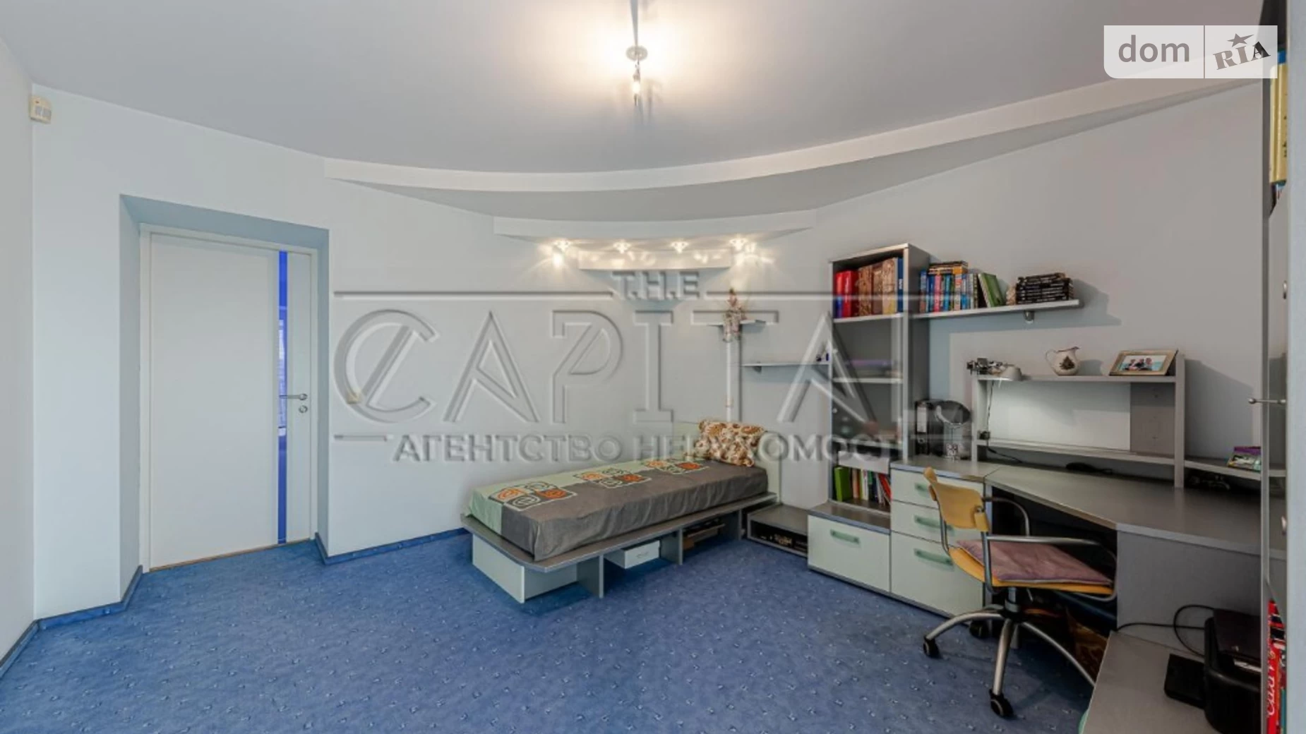 Продается 5-комнатная квартира 216 кв. м в Киеве