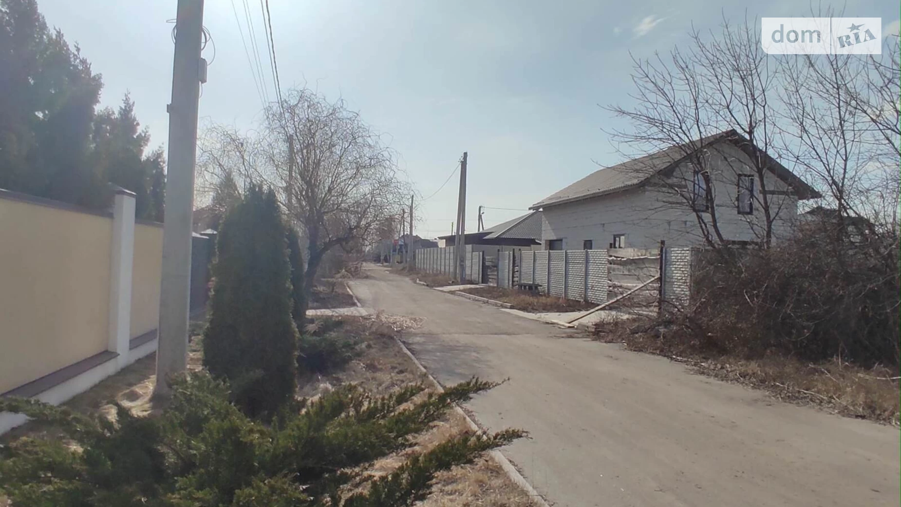 Продается дом на 2 этажа 160 кв. м с беседкой, цена: 70000 $ - фото 4