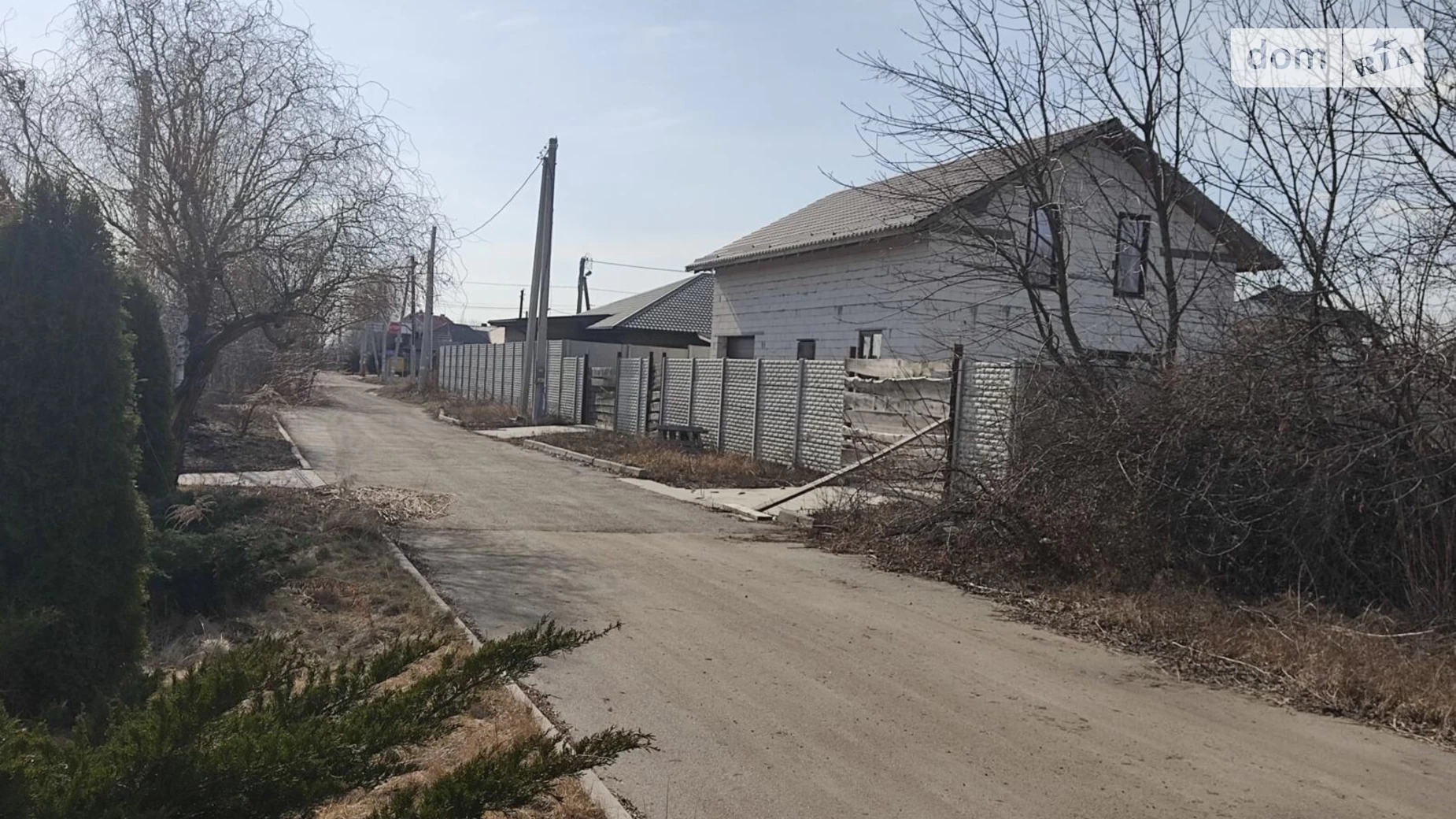 Продается дом на 2 этажа 160 кв. м с садом, цена: 70000 $ - фото 4