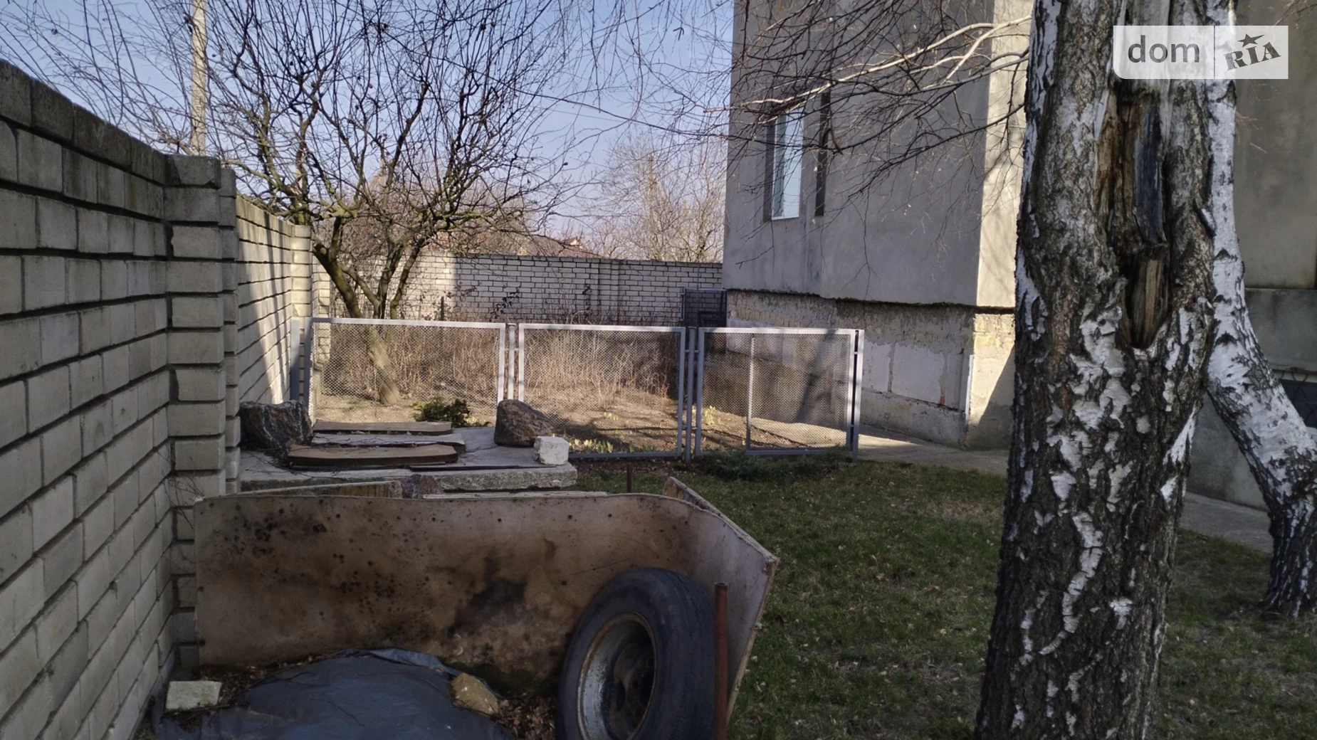 Продается дом на 2 этажа 280 кв. м с подвалом, цена: 109000 $ - фото 4