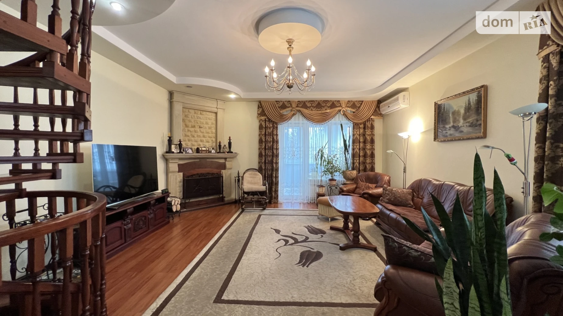 Продается дом на 2 этажа 249.7 кв. м с гаражом, цена: 230000 $ - фото 2