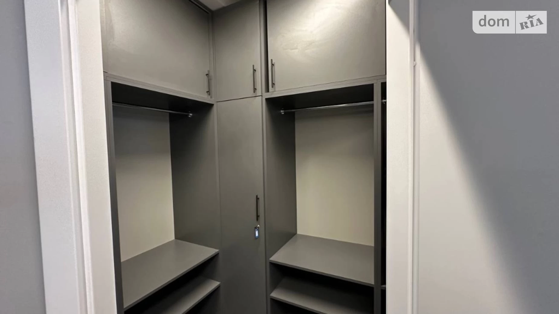 Сдается в аренду офис 351 кв. м в бизнес-центре, цена: 9260 $ - фото 4