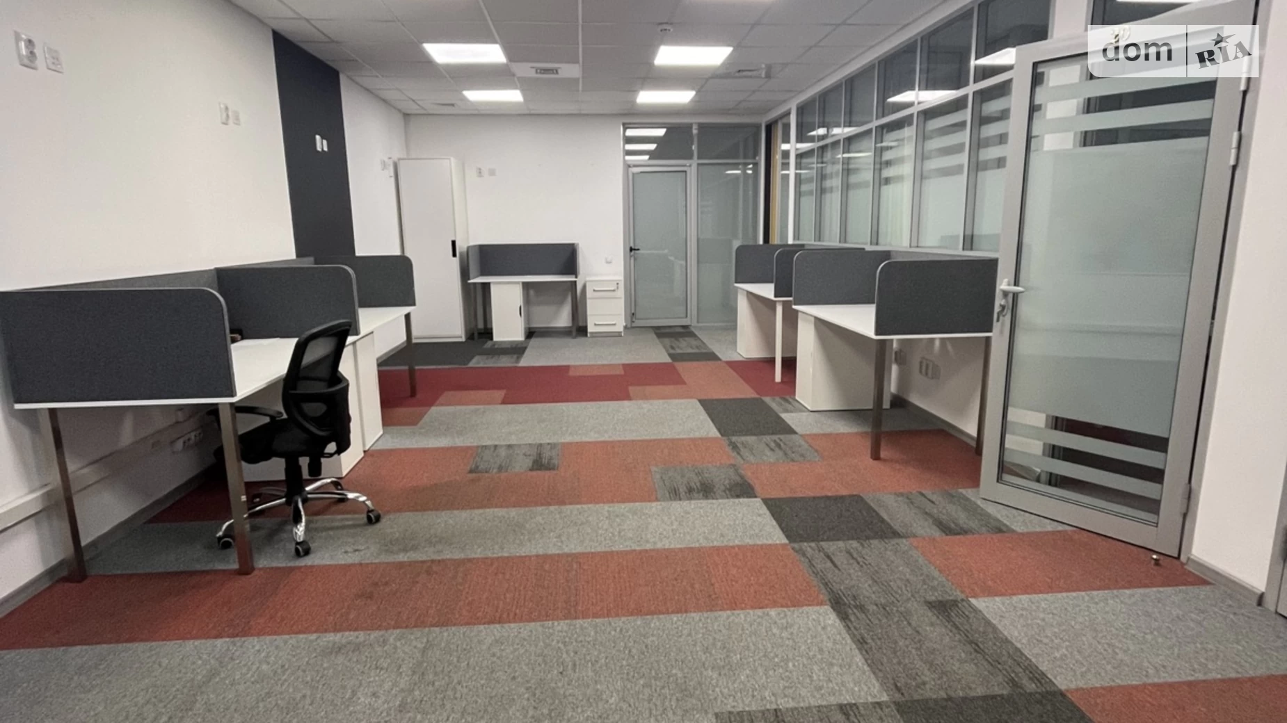 Здається в оренду офіс 60 кв. м в бізнес-центрі, цена: 720 $ - фото 4