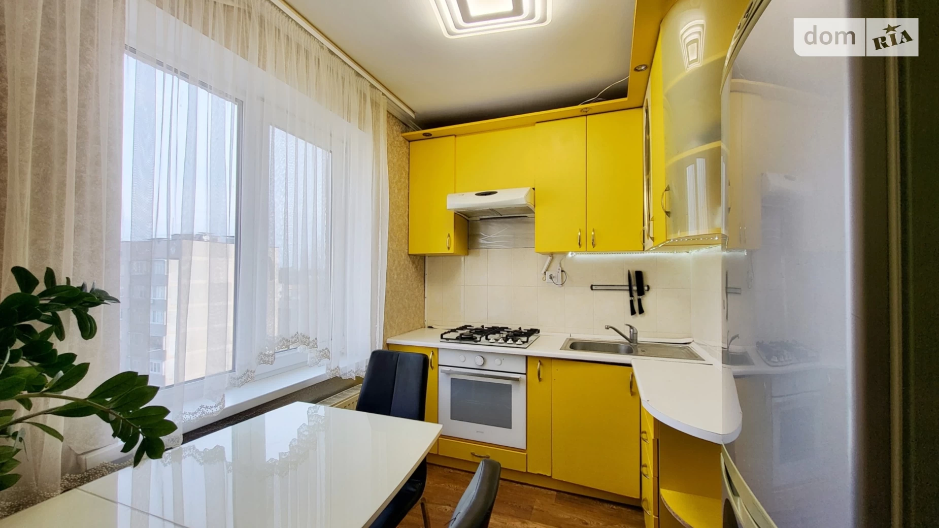 Продается 2-комнатная квартира 49 кв. м в Виннице, ул. Келецкая