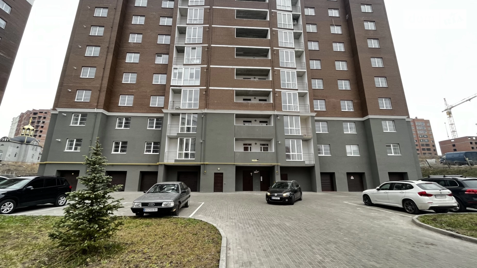 Продается 3-комнатная квартира 84.6 кв. м в Хмельницком, ул. Панаса Мирного