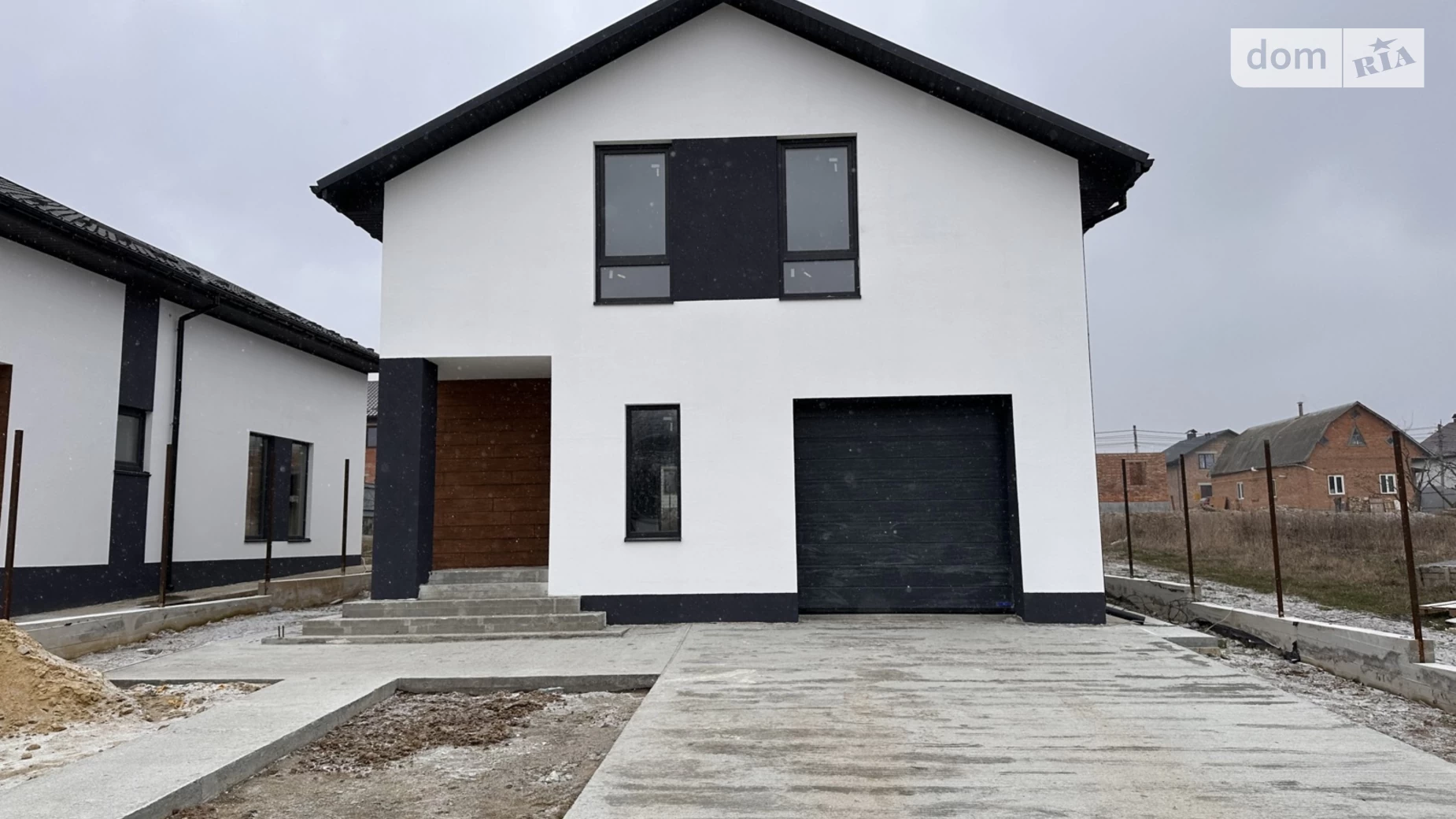 Продается дом на 2 этажа 150 кв. м с террасой, цена: 87990 $ - фото 2