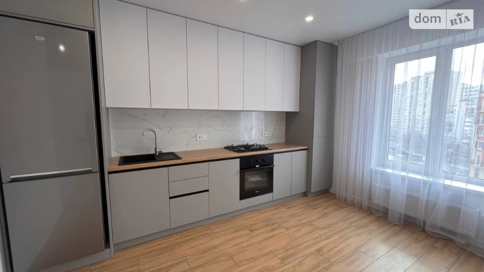 Продается 1-комнатная квартира 32 кв. м в Одессе, ул. Инглези - фото 2