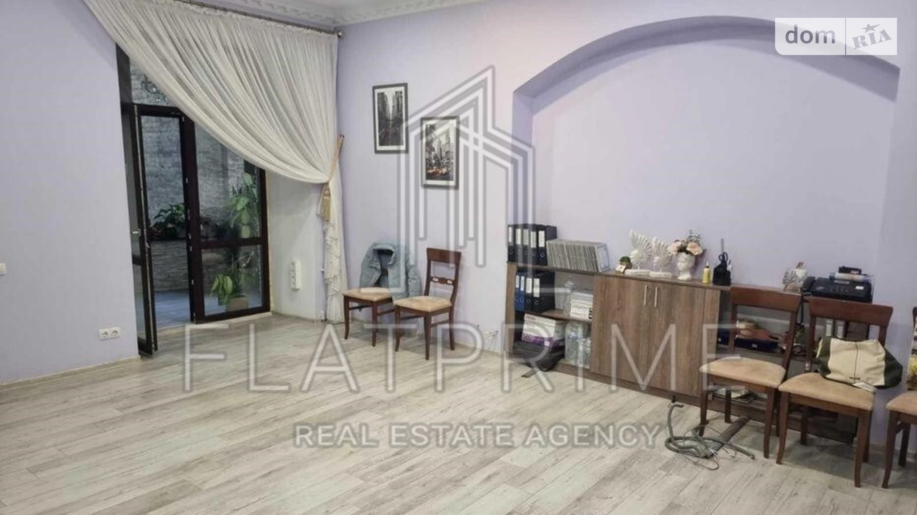 Продается 1-комнатная квартира 68.3 кв. м в Киеве, ул. Саксаганского, 131А