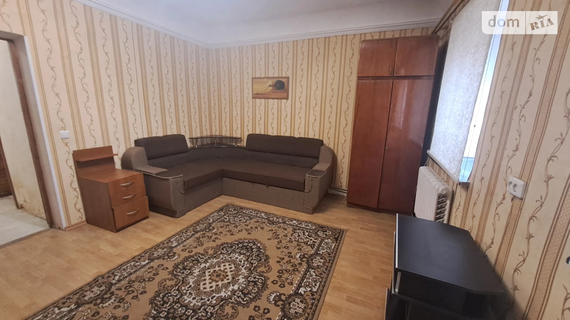 Продается 3-комнатная квартира 44 кв. м в Одессе, ул. Серова