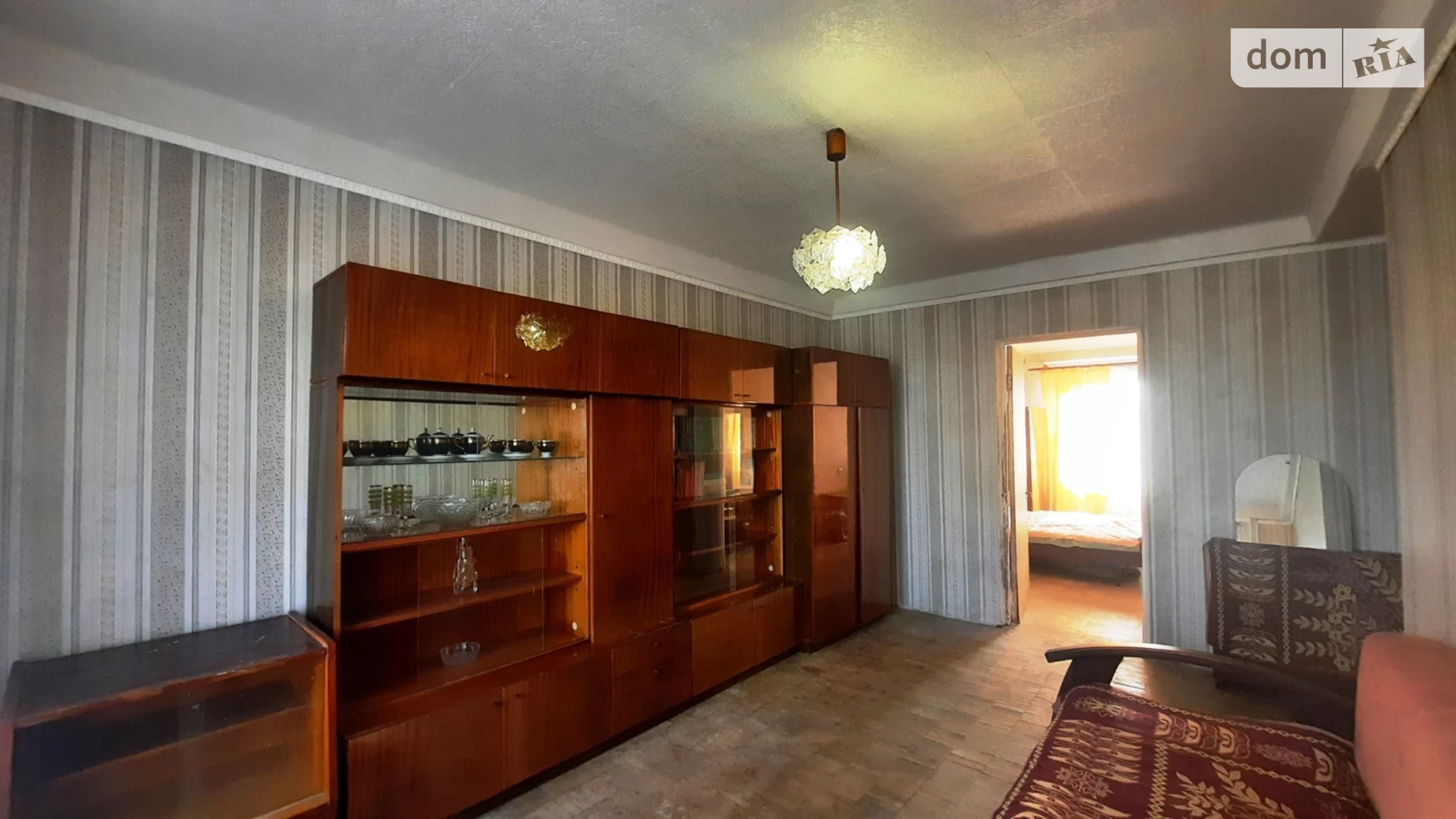 Продається 3-кімнатна квартира 59 кв. м у Києві