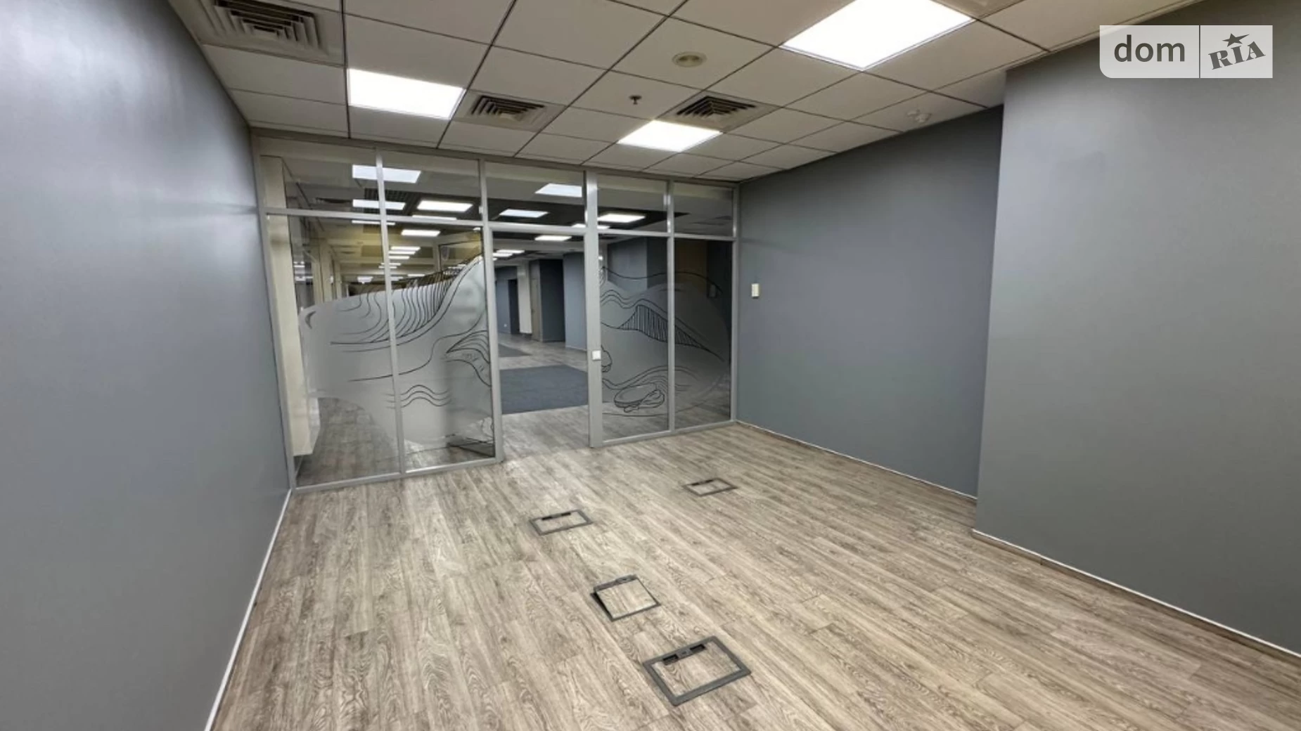 Сдается в аренду офис 1425 кв. м в бизнес-центре, цена: 34200 $ - фото 5