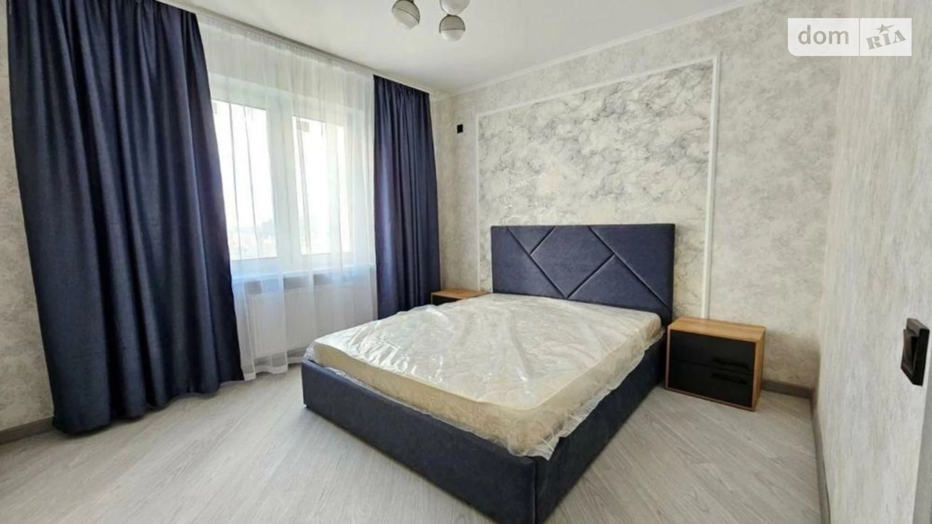 Продается 2-комнатная квартира 75 кв. м в Киеве, ул. Ревуцкого, 54 - фото 2