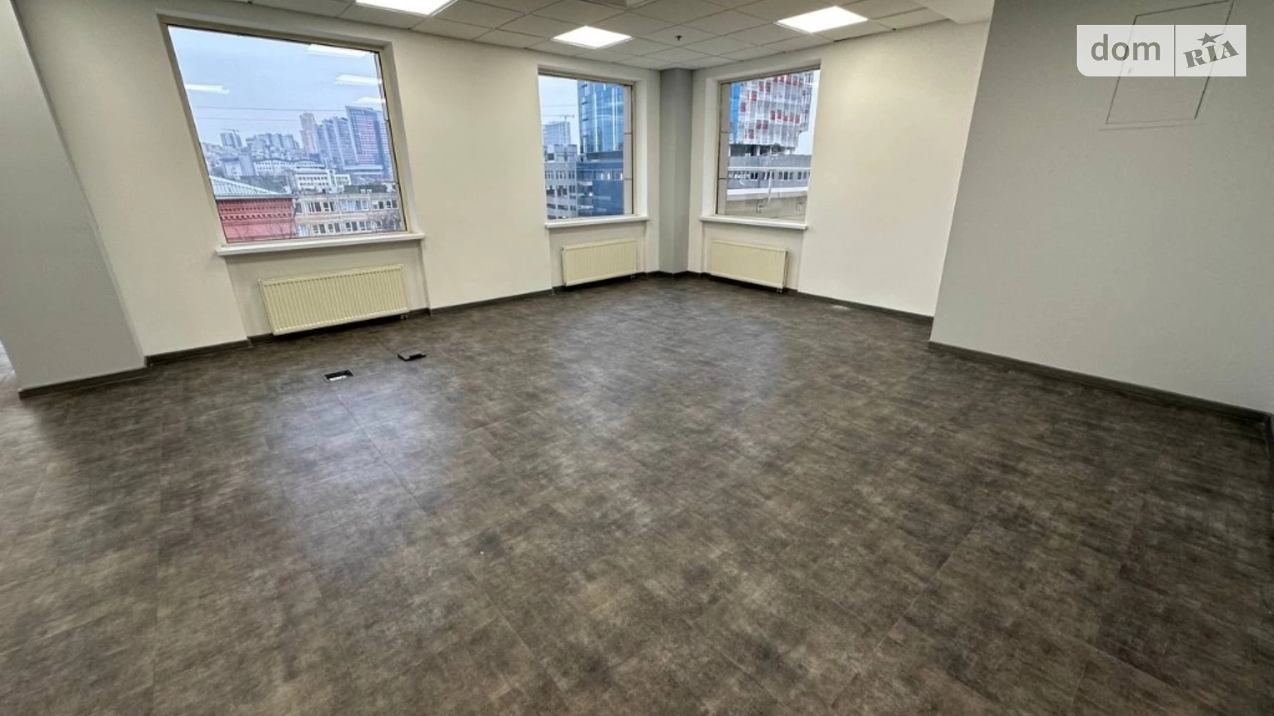 Сдается в аренду офис 193 кв. м в бизнес-центре, цена: 5018 $ - фото 4