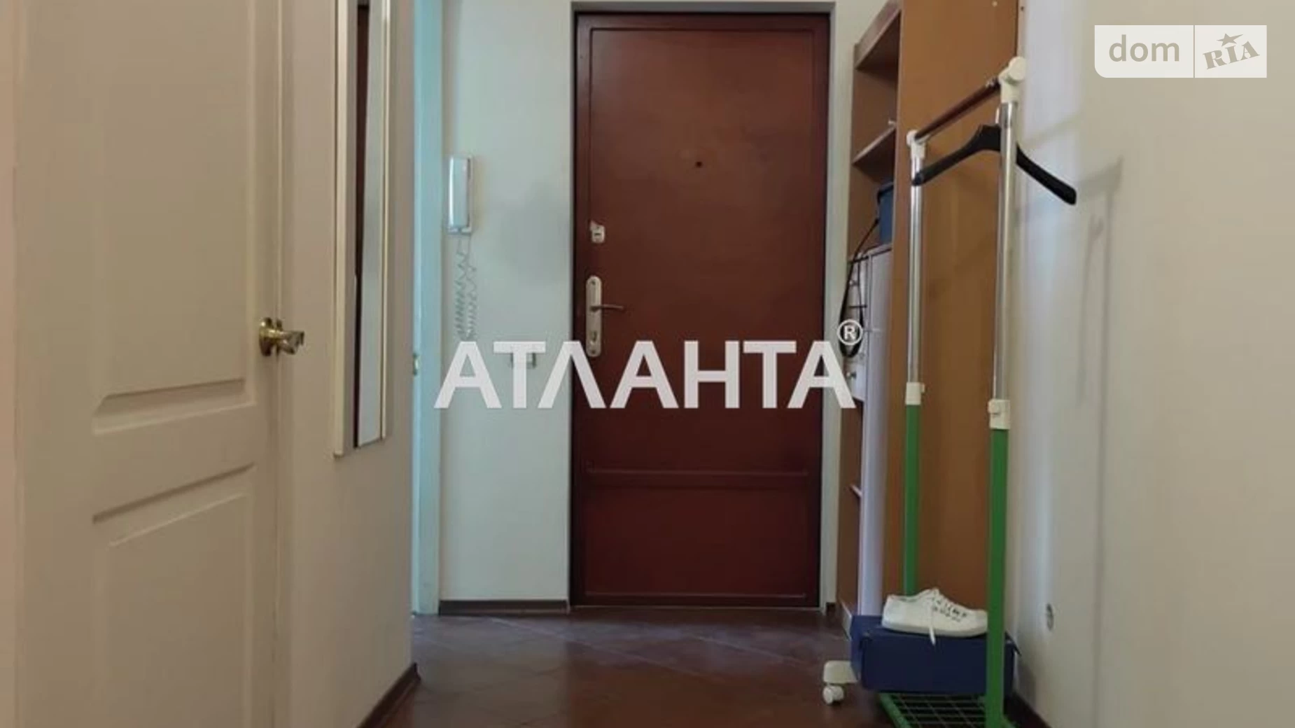 Продается 3-комнатная квартира 65.5 кв. м в Одессе, ул. Балковская