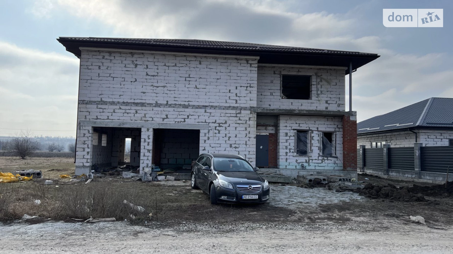 Продается дом на 2 этажа 400 кв. м с беседкой, цена: 100000 $ - фото 2