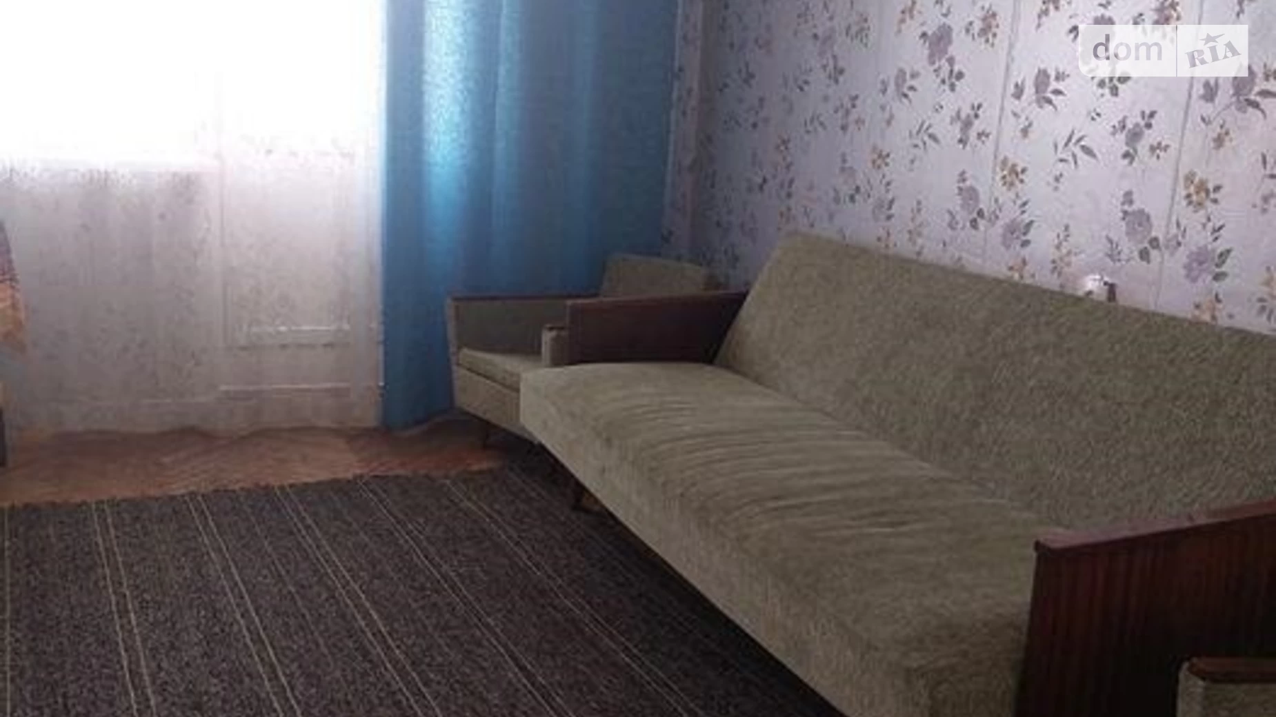 Продается 3-комнатная квартира 68 кв. м в Киеве, Стратегическое шоссе, 17