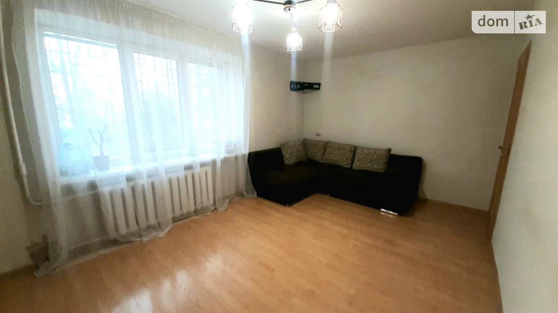 Продается 2-комнатная квартира 44.5 кв. м в Днепре, просп. Хмельницкого Богдана