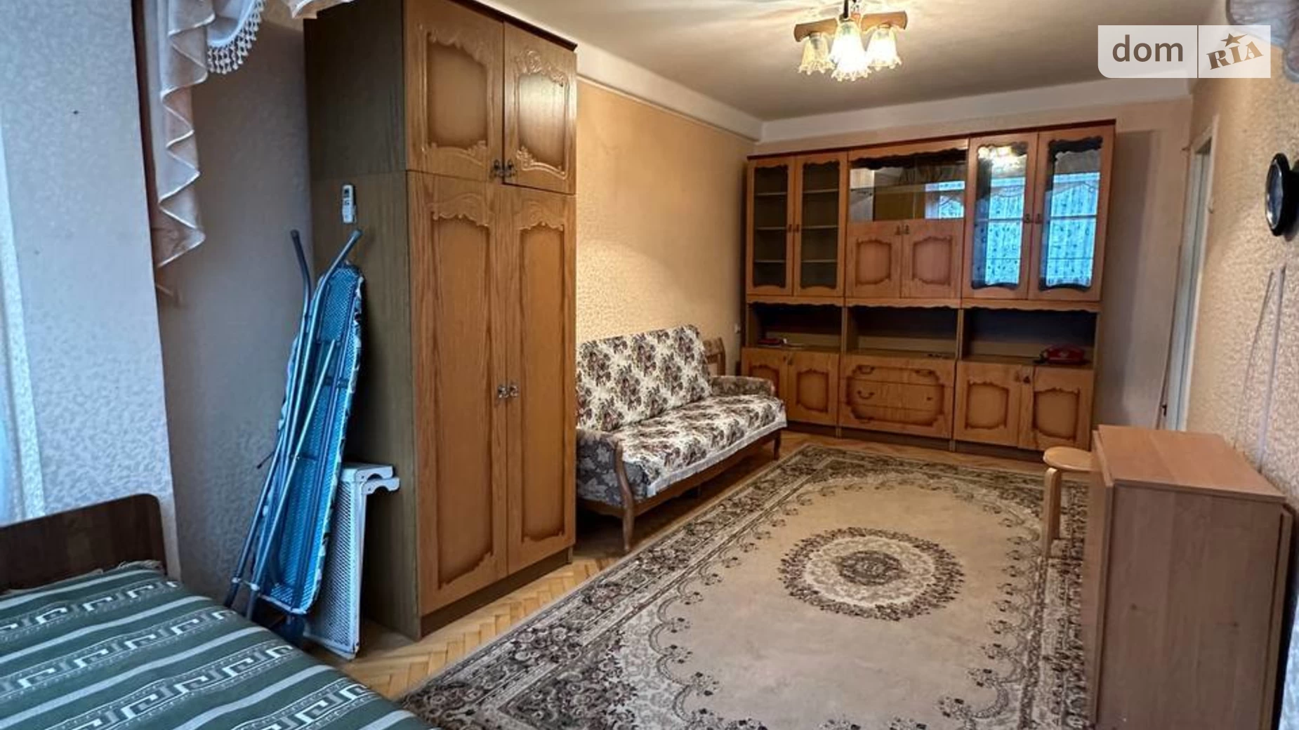 Продается 1-комнатная квартира 34 кв. м в Киеве, ул. Татарская, 6