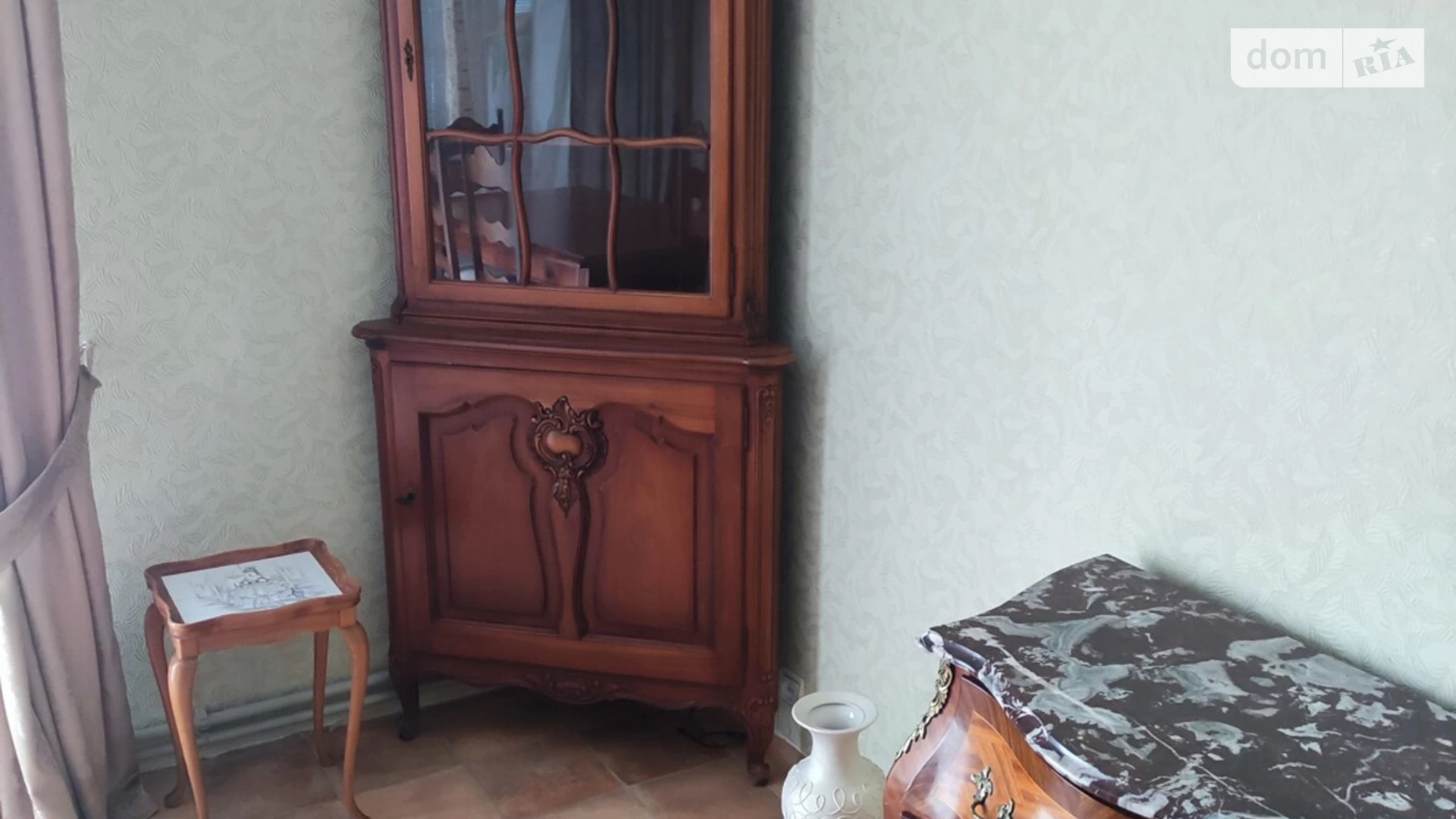 Продается дом на 3 этажа 300 кв. м с бассейном, цена: 175000 $ - фото 3