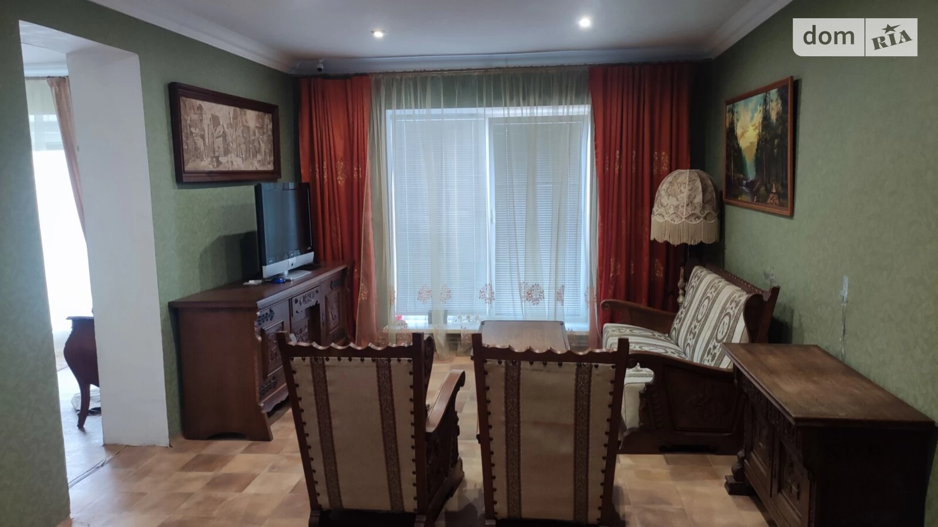 Продается дом на 3 этажа 300 кв. м с бассейном, цена: 175000 $ - фото 5