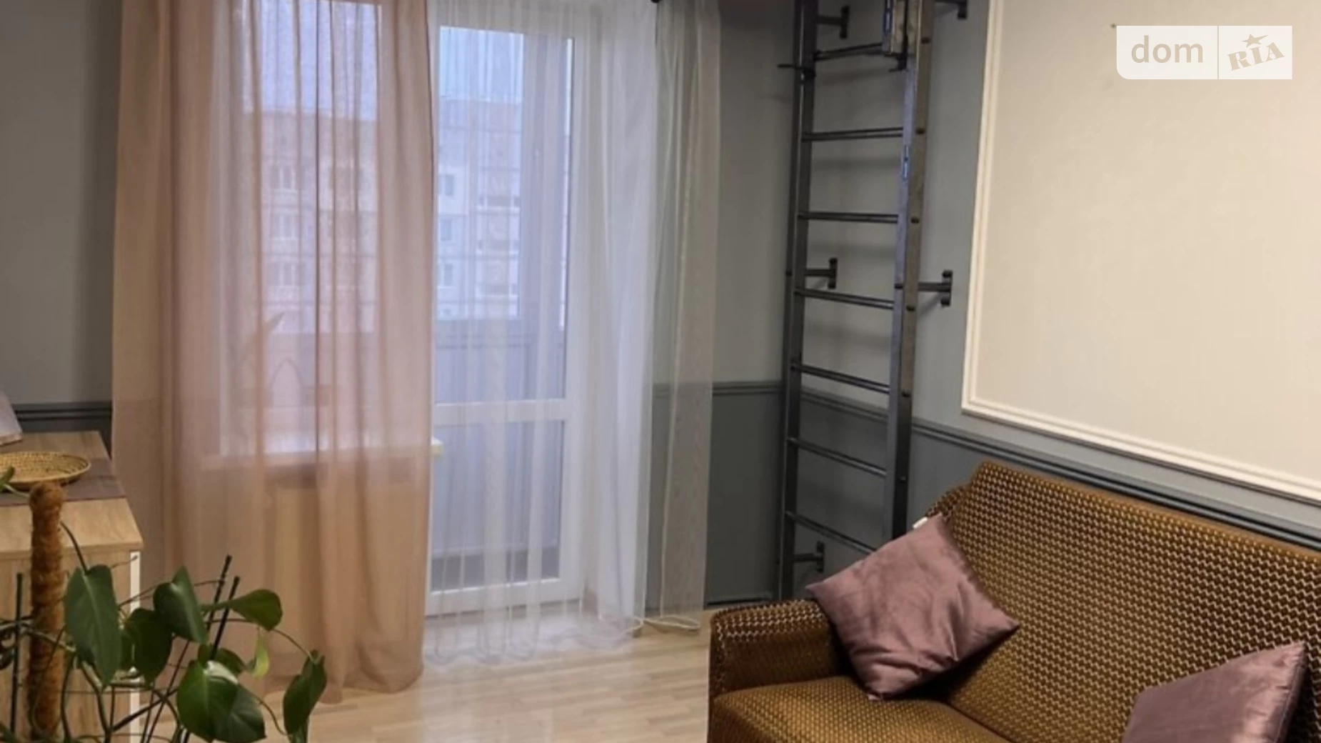 Продається 3-кімнатна квартира 72.2 кв. м у Вінниці, вул. Миколи Ващука