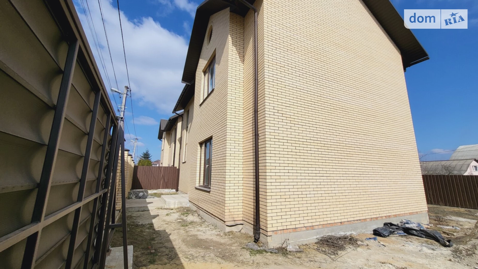Продается дом на 2 этажа 110 кв. м с балконом, цена: 100000 $ - фото 5
