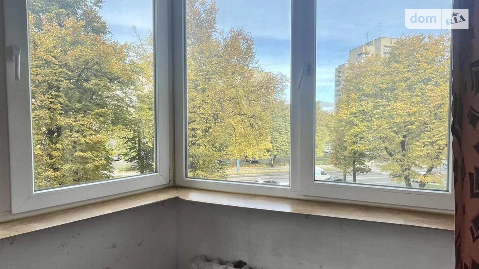 Продается 2-комнатная квартира 43 кв. м в Ровно