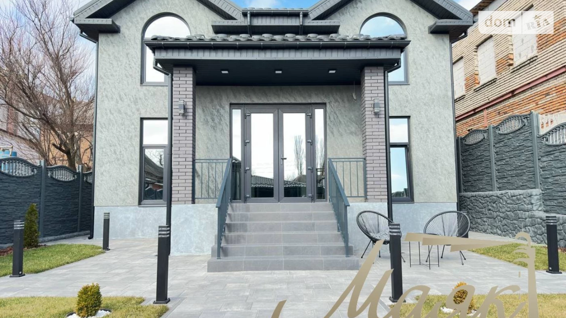 Продается дом на 2 этажа 180 кв. м с балконом, цена: 240000 $ - фото 3